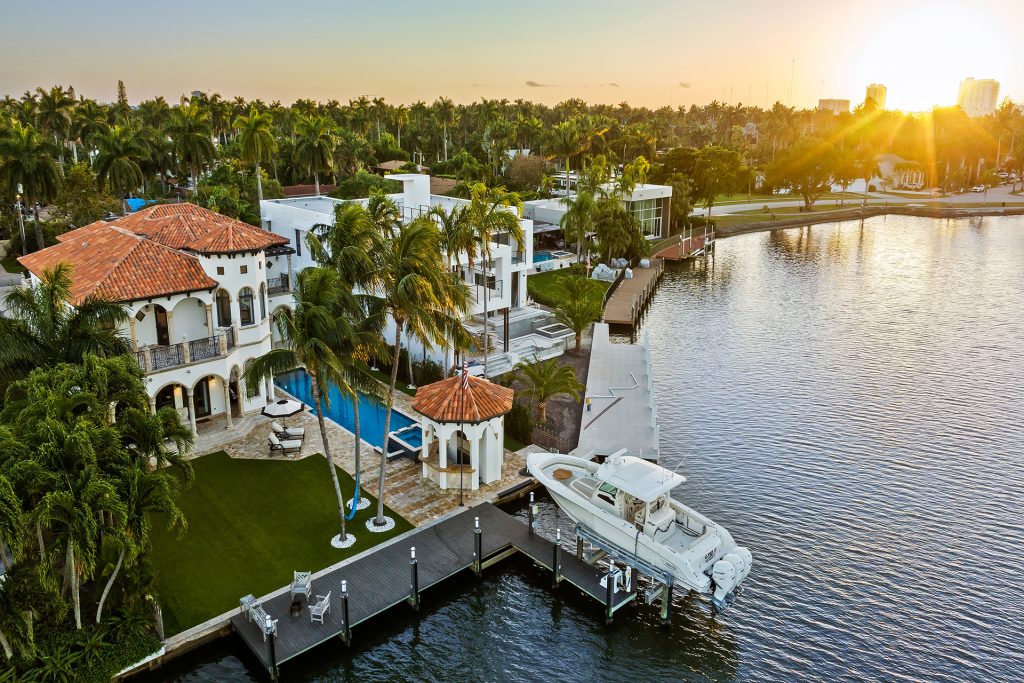 non HOA homes Hollywood FL neighborhoods